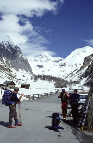 Abmarsch vom Lucknerhaus zum Gro&szlig;glockner