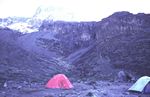 Camp Barranco Hut 3965m, Breach Wall